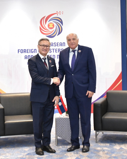 Lao and Algerian Foreign Ministers Discuss Strengthening Bilateral Ties